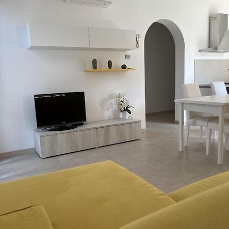 Il Timone Apartment Toscolano Maderno Bagian luar foto