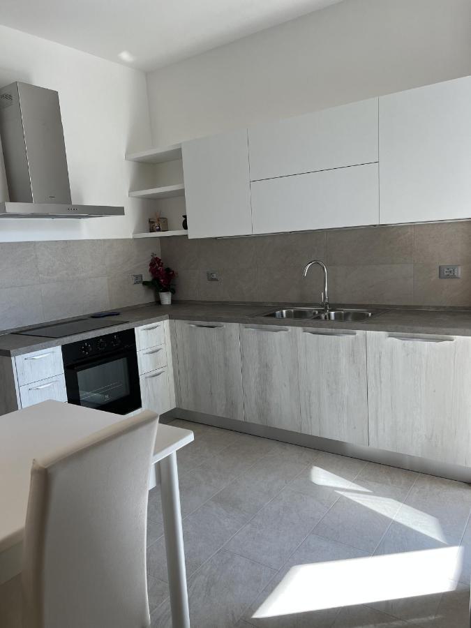 Il Timone Apartment Toscolano Maderno Bagian luar foto
