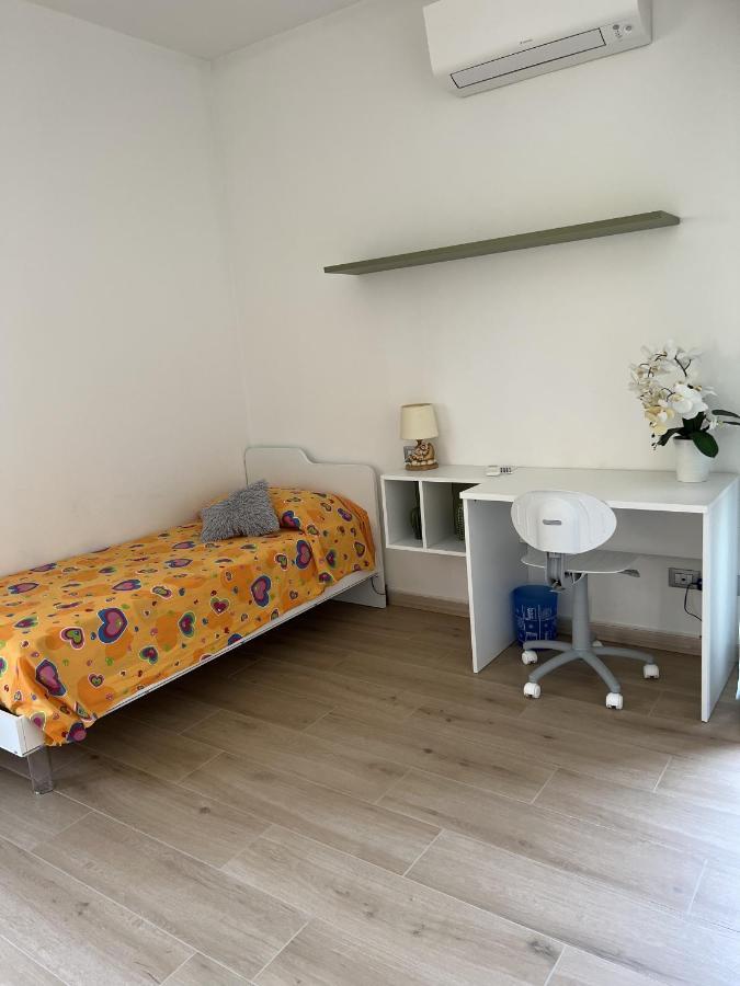 Il Timone Apartment Toscolano Maderno Bagian luar foto