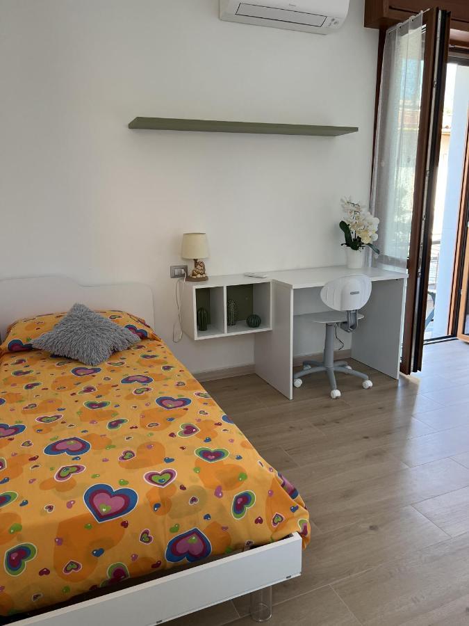 Il Timone Apartment Toscolano Maderno Bagian luar foto